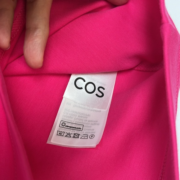 NWOT COS Mock Neck Fuchsia T-Shirt Size XS 100% Cotton - Picture 9 of 10